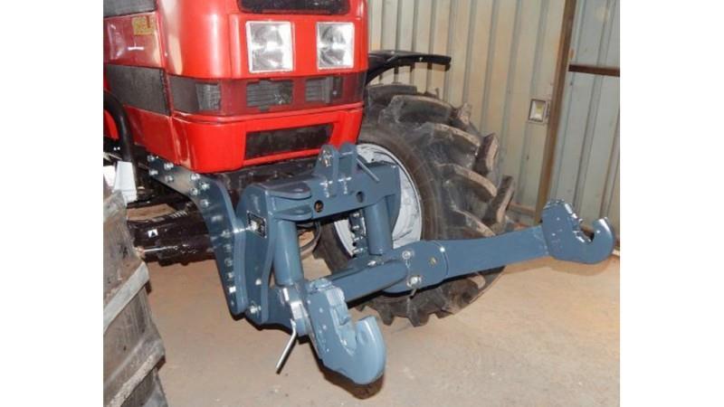 UNIVERZÁLNA SADA ČELNÉHO NAKLADAČA HYDRAULICKÁ 3. KATEGÓRIA PRE TRAKTOR 2250kg